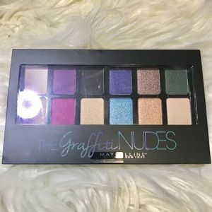 Maybelline Graffiti Nudes NWT